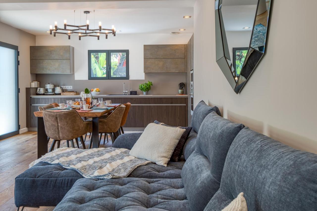 Deluxe Villa Graziella 200 M From The Beach 에즈 외부 사진