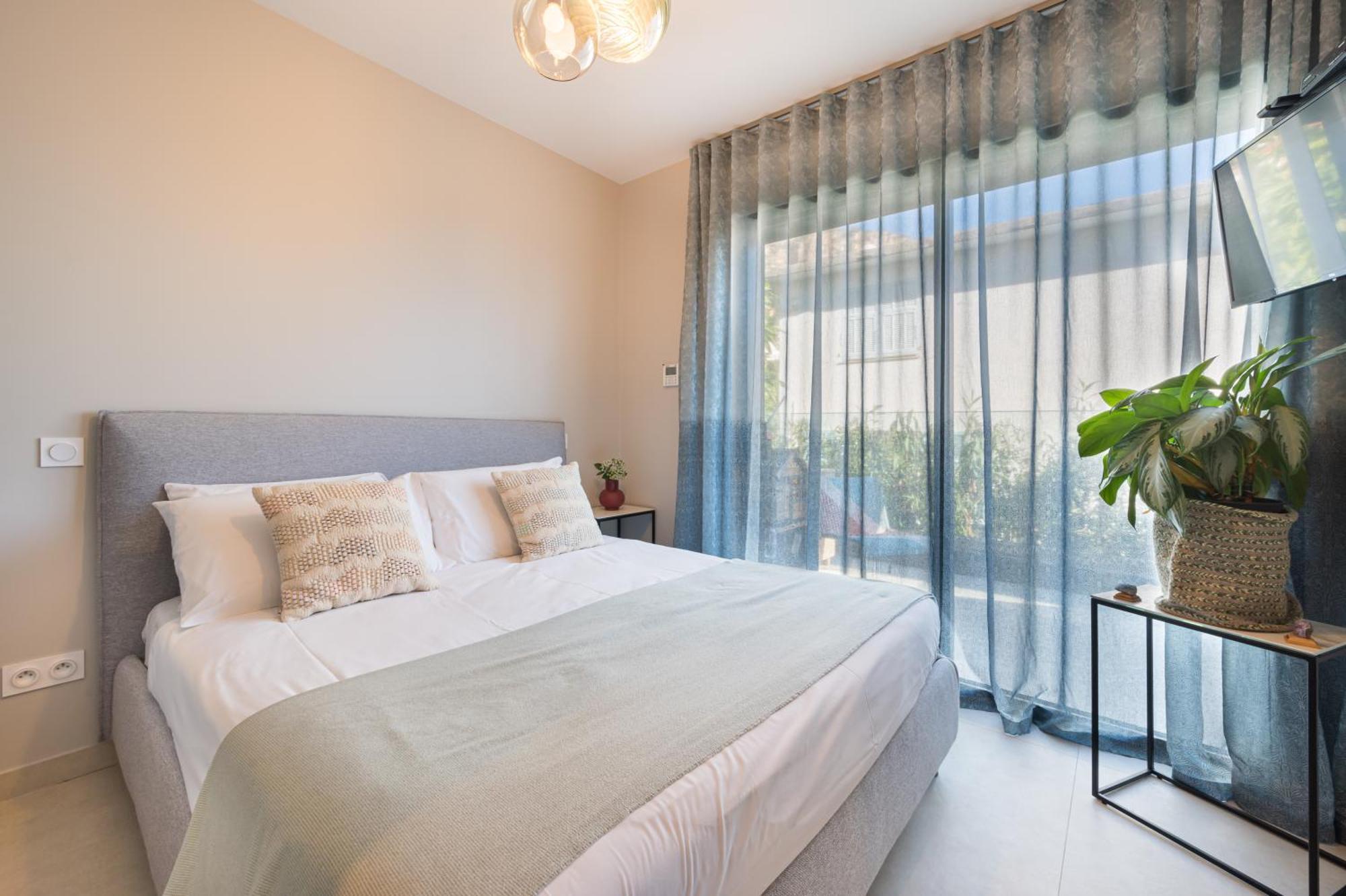 Deluxe Villa Graziella 200 M From The Beach 에즈 외부 사진