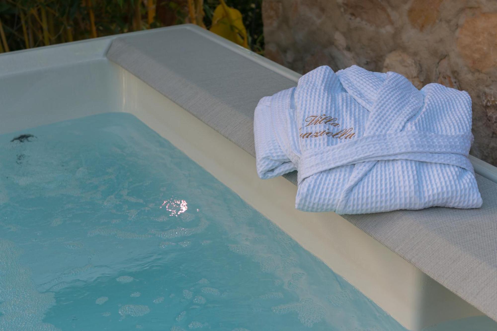 Deluxe Villa Graziella 200 M From The Beach 에즈 외부 사진