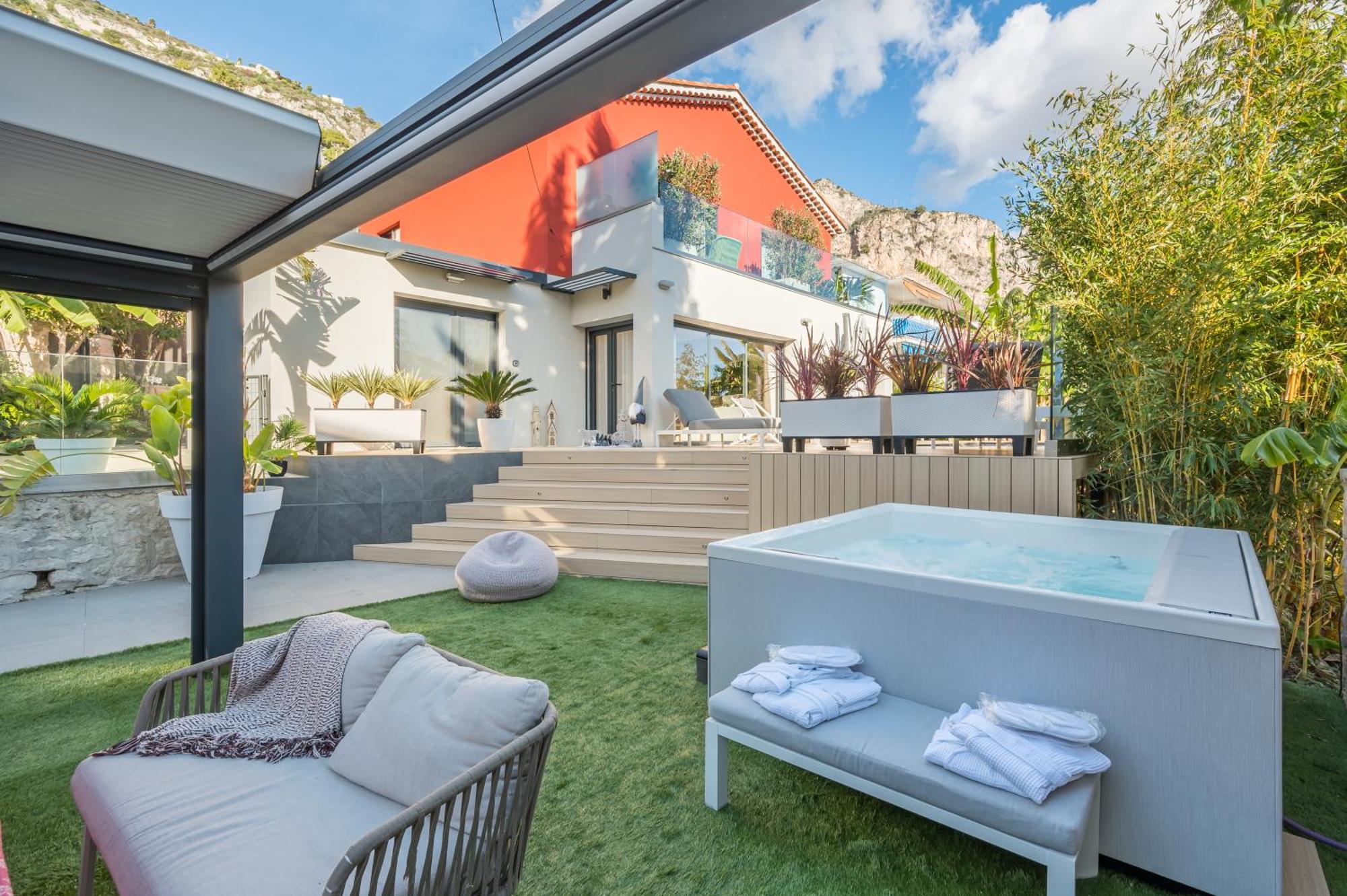 Deluxe Villa Graziella 200 M From The Beach 에즈 외부 사진